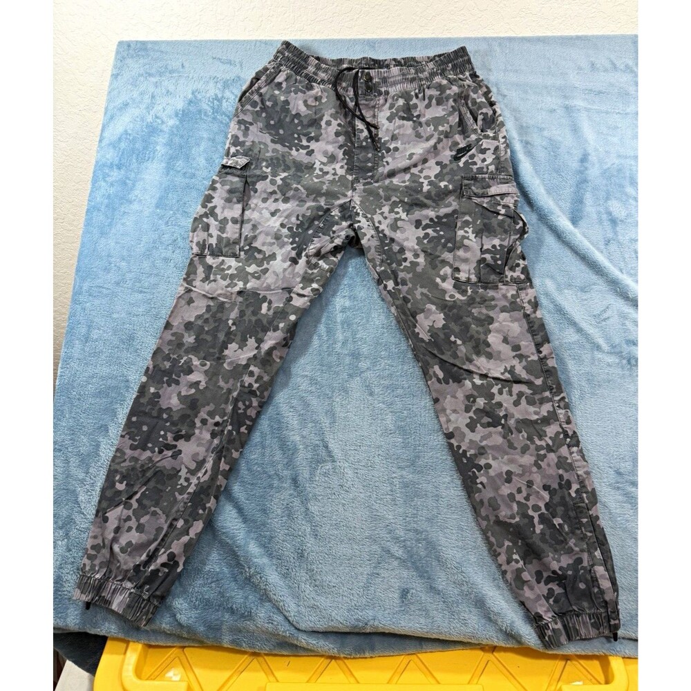 Nike Club Woven Cargo Joggers Mens Medium M Gray Camo Digital Camouflage 636225